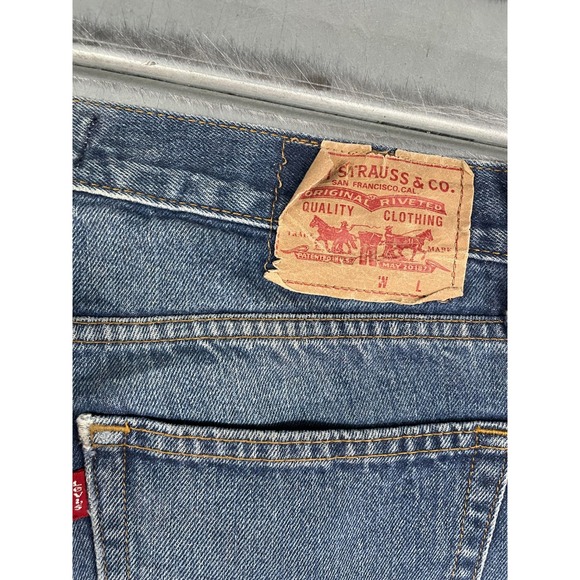 Levis 514 Jeans Mens 36X30 Blue Medium Wash Denim Slim Straight 100% Cotton - Picture 15 of 16